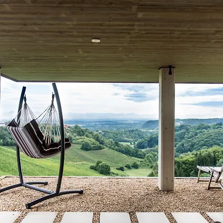 Am Grassnitzberg Holiday home Spielfeld