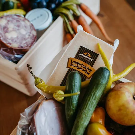 Am Grassnitzberg Holiday home Spielfeld